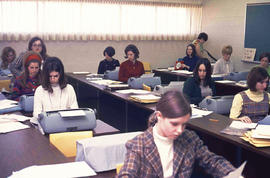 Photograph of a typing class for the Secretarial program