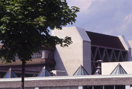 Photograph of an exterior view of L Building's skylight feature