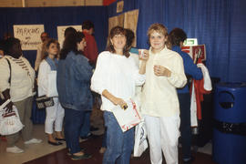 Photograph of students at an orientation event