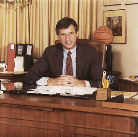 Photograph of President Robert Gordon