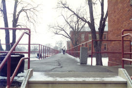 Photograph of pedestrian walkway at Lakeshore