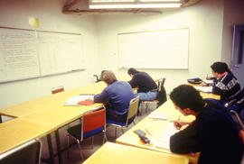 Photograph of landscape students sitting in a classroom in building "G"
