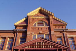 Photograph of an architectural design of Lakeshore cottage