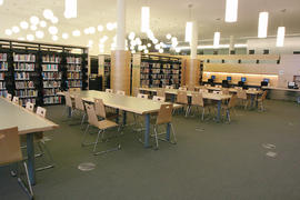 Photograph of Lakeshore Campus Library