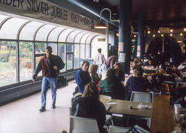 Photograph of a bustling Lakeshore cafeteria