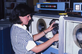 Photograph of computer operator Roseanne Bondi at work