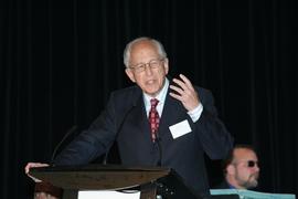 Board of Governors' member Stuart Smith speaks at President Squee Gordon's 2007 retirement recept...