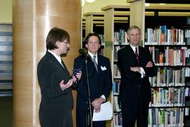 Library Director Lynne Bentley speaks at opening of the Lakeshore Library : [photograph]